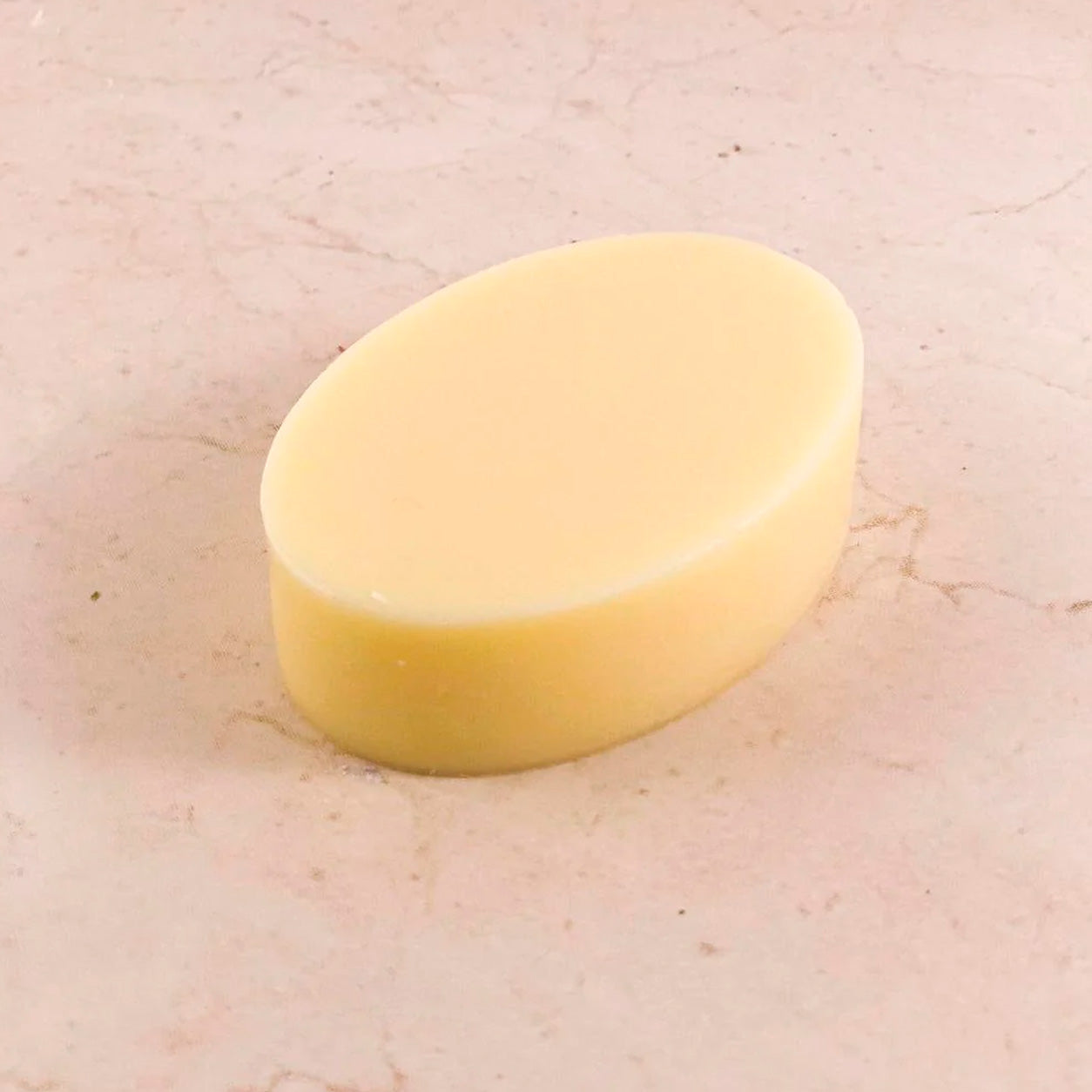 Acondicionador Sólido con Proteína de Trigo y Keratina Vegetal (Coco - Vainilla) x 70g