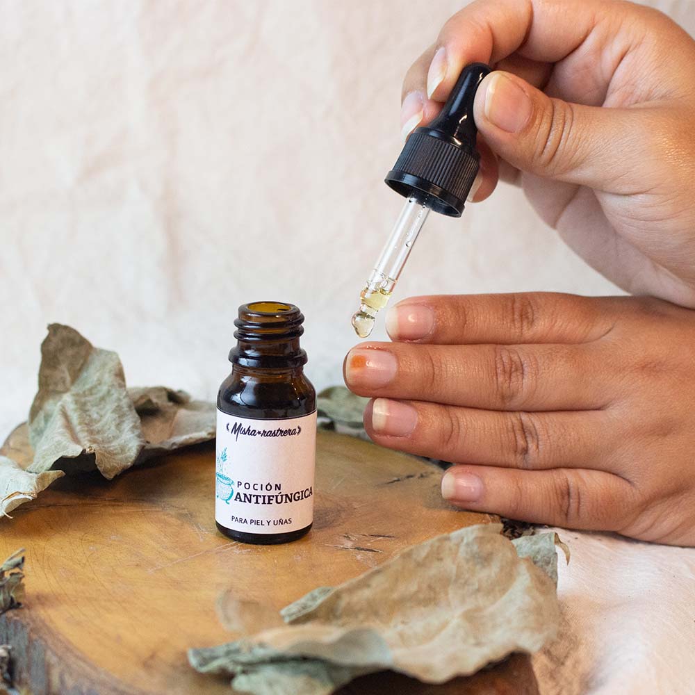 Poción Antifúngica Natural para Hongos en Uñas y Piel x 10ml | Con Árbol de Té, Orégano y Copaiba