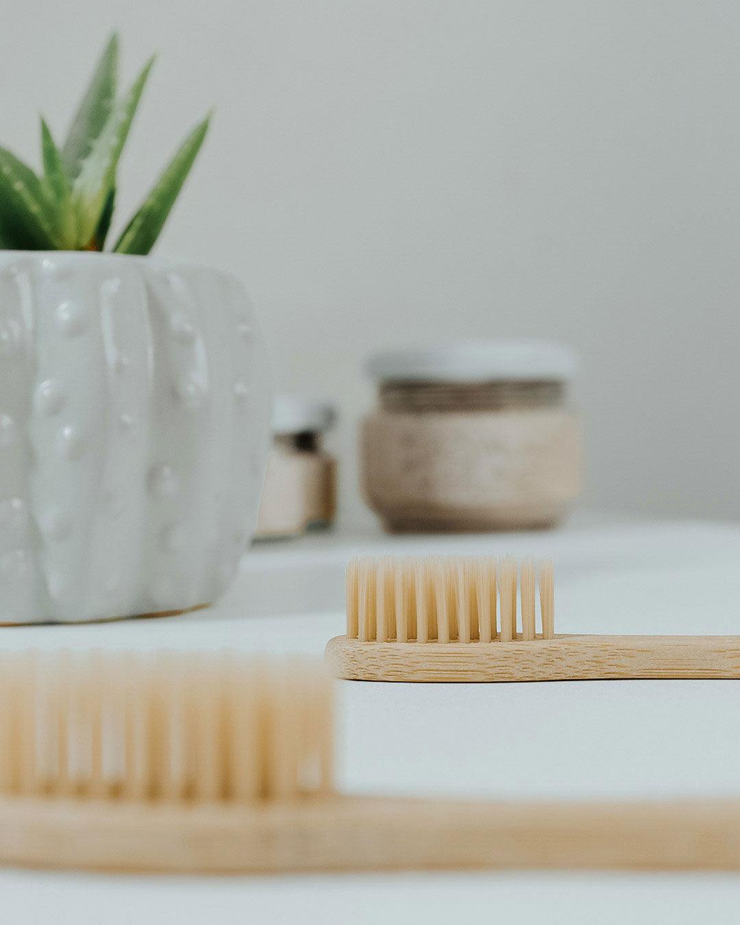 Cepillo de Dientes de Bambú - Tikafarma