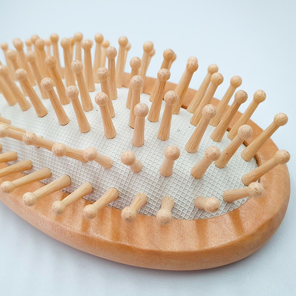 Cepillo Ovalado de Bambú - Mediano - Tikafarma