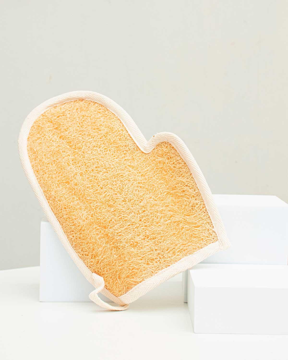 Guante Exfoliante de Lufa - Tikafarma