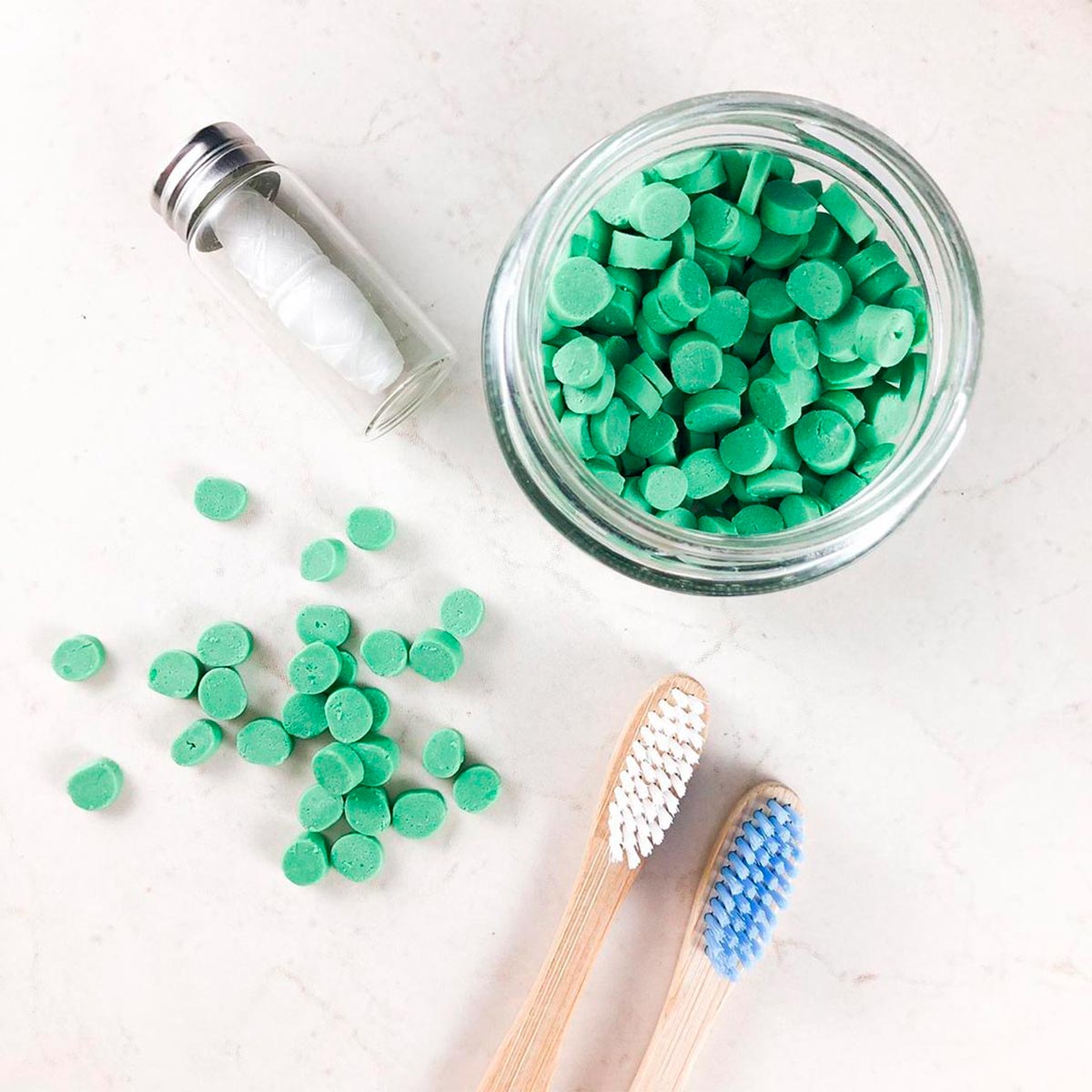 Pasta Dental Natural Sin Flúor - En Pastillas